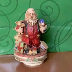 Santa Claus musical/spins